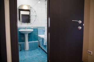 Гостиница Аркадия Чита Одноместный номер эконом-класса с общей ванной комнатой-12